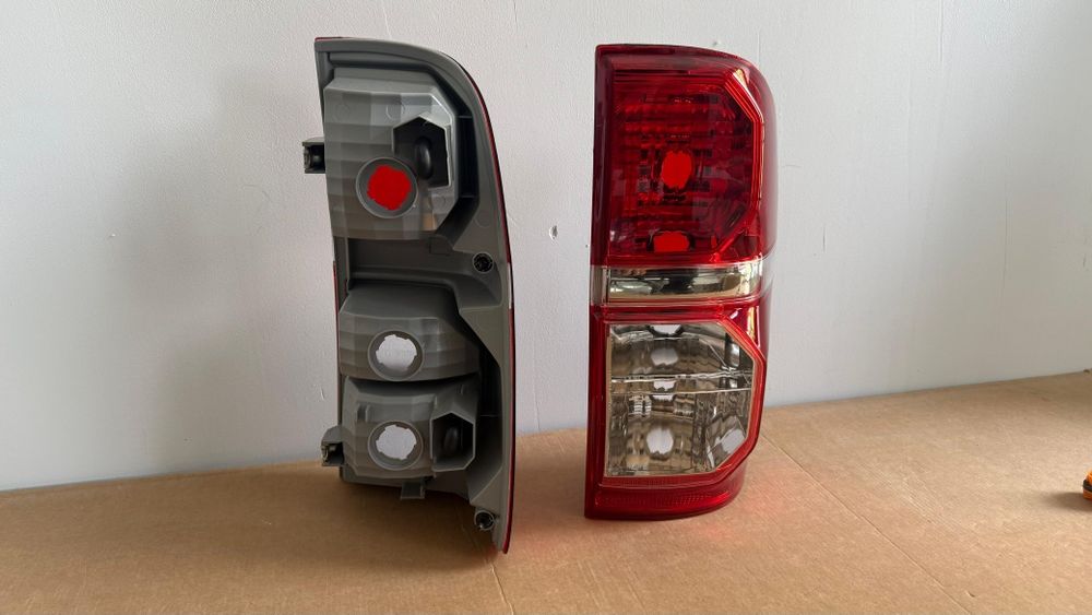 Фонари Toyota Hilux Vigo