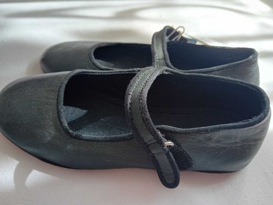 Обувки за момиче 30 номер