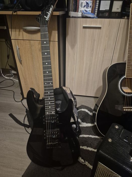 Електрическа китара: Jackson JS12 Dinky AH Black