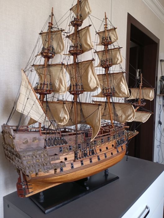 Парусный корабль