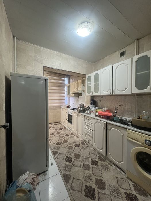 Себзор Ц-17/18, 4 комнат 3-этаж балкон 2/6 площад 95 кв Ориен Карзинка