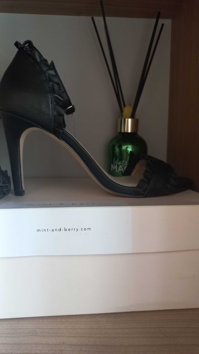 Сандал естествена кожа