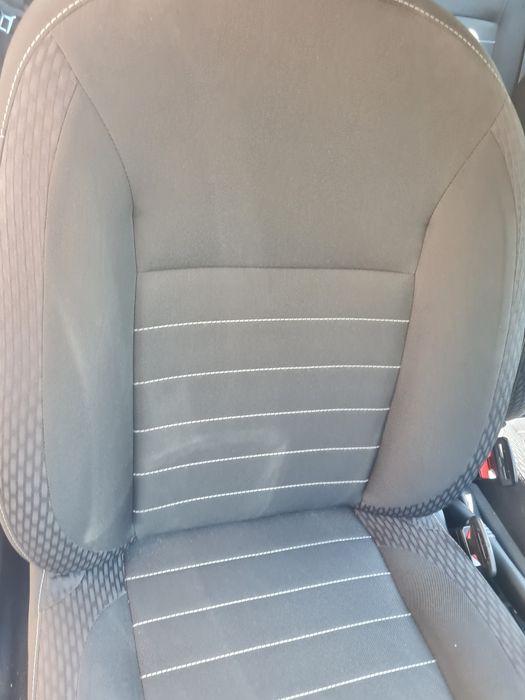 Scaune logan de vanzare