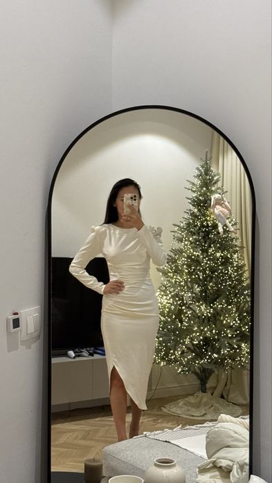 Вечернее нарядное платье