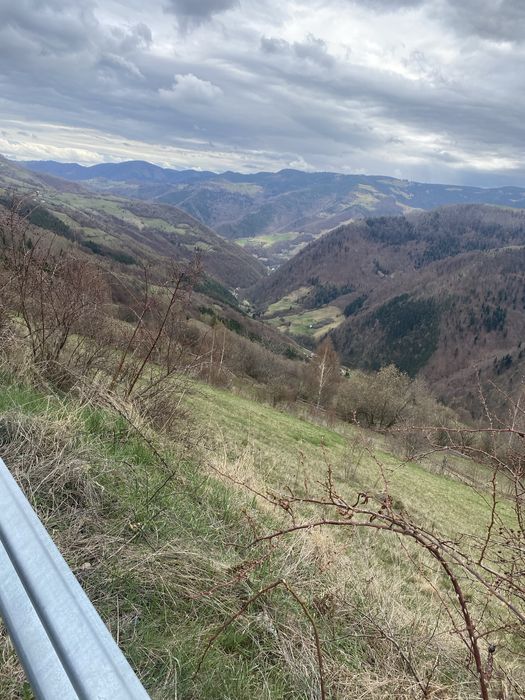 Vând teren la Marisel Cluj