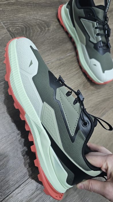 Кроссовки анатомические Hobbibear