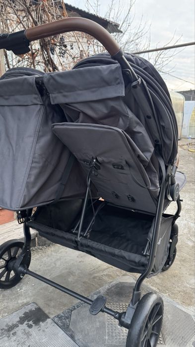 Детская коляска