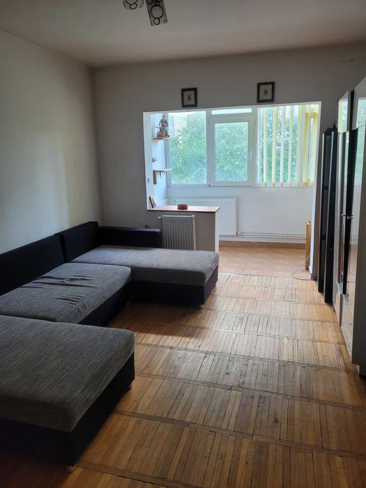 Apartament 4 camere