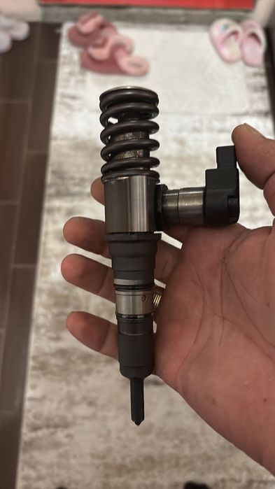 Дюзи Ауди A4 B7 2007 179