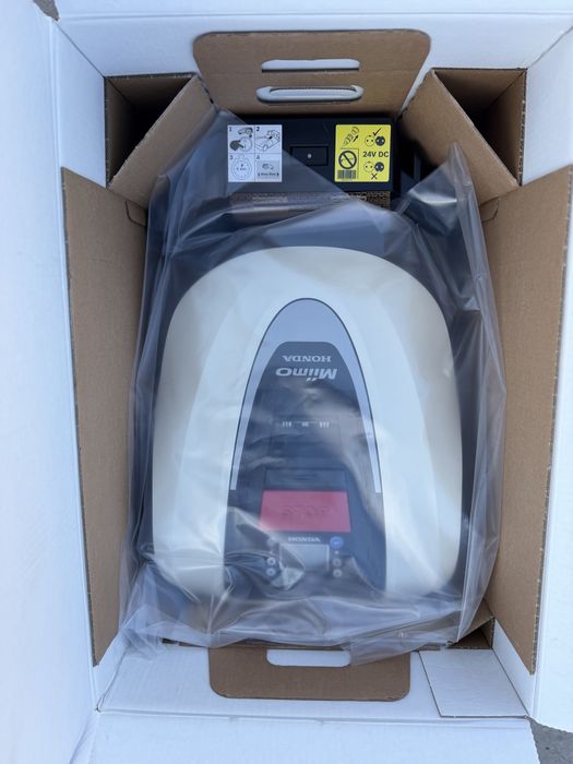 Robot de tuns iarba Honda HRM40E