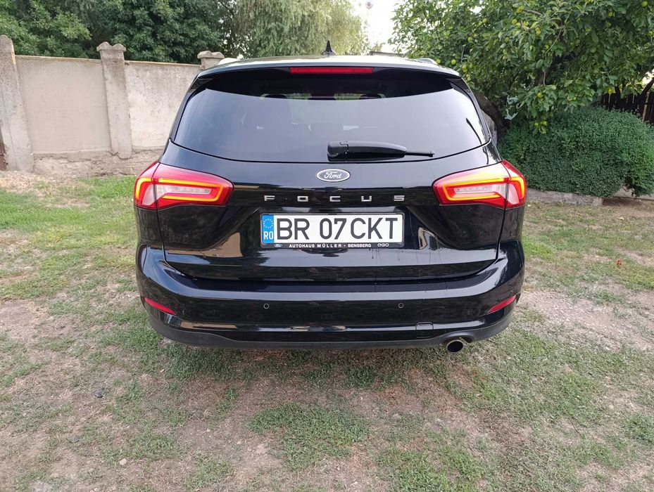 FORD Focus 2019 — imagine 5