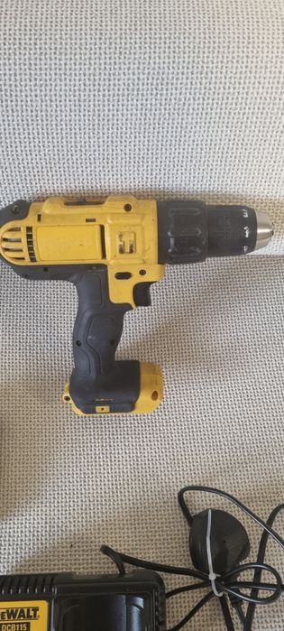 Autofiletanta drill Dewalt