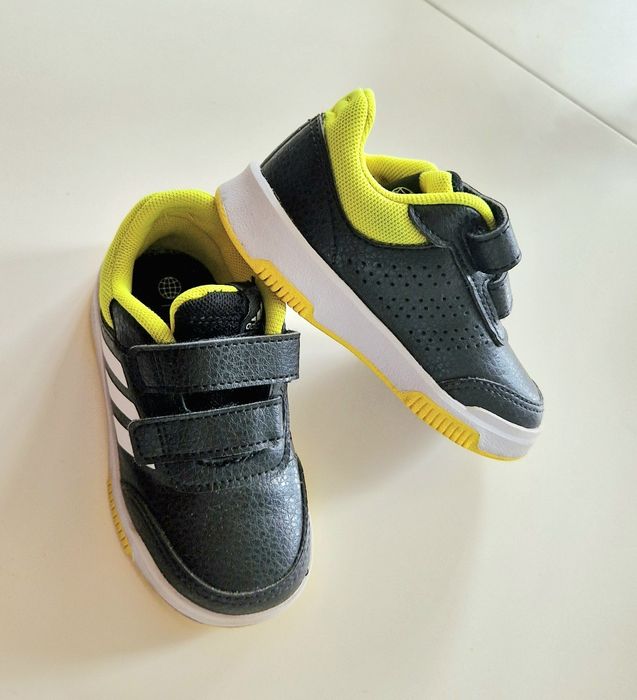 Детски маратонки Adidas, , размер 22, еко кожа, като нови