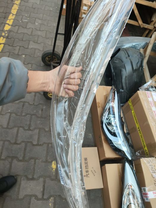 Стекло фара Элантра