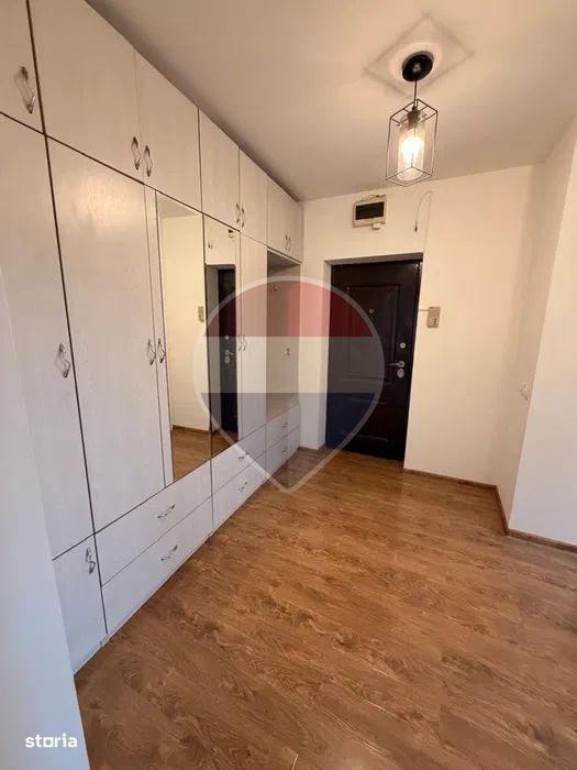 Apartament cu 2 camere de închiriat