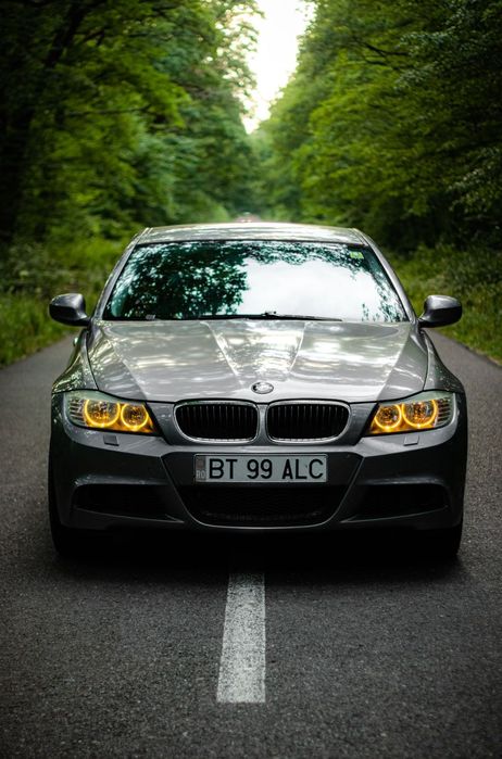 •Vând BMW E90 2009  Facelift •