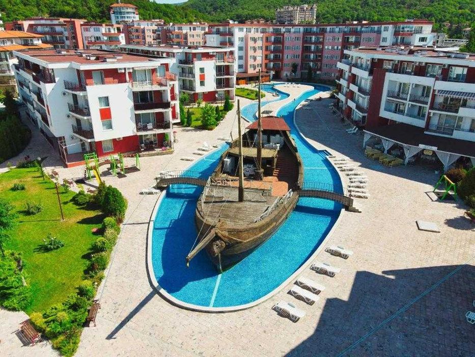 Продава се Двустаен апартамент в к.к. Елените - 61 кв.м за 1246 €/кв.м - Снимка #21