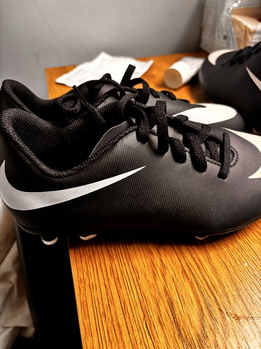 Бутонки Nike чисто нови