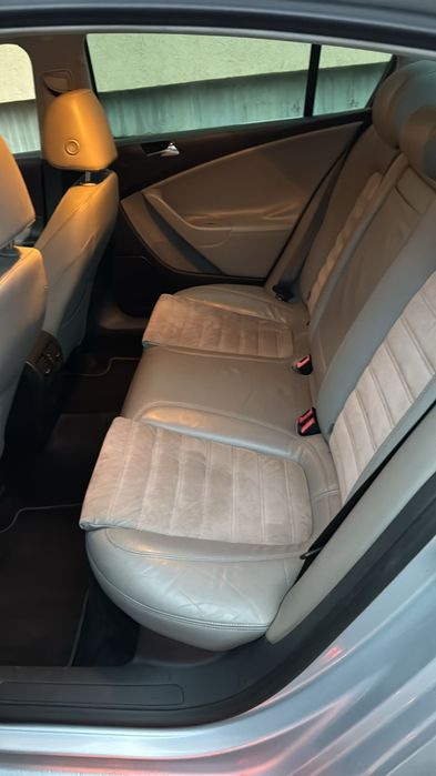 Volkswagen Passat 2.0TDI Highline DPF 4Motion