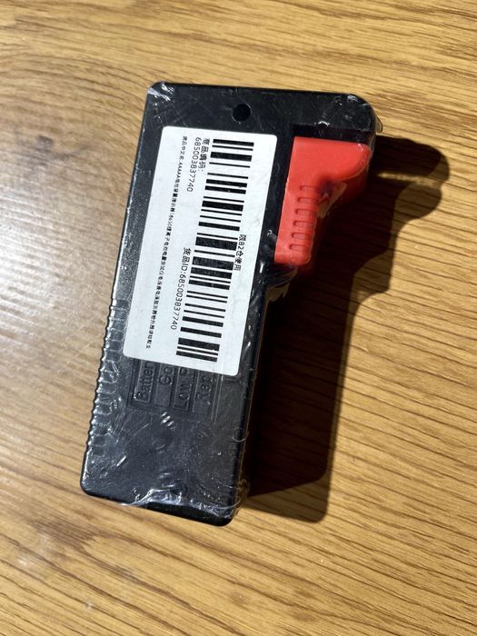 Универсальный тестер батареек элементов питания