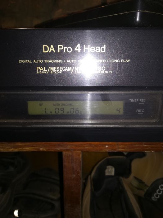 Продам обмен видео магнитофон Sony