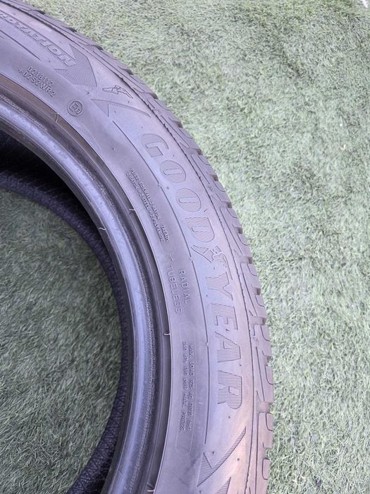 225 55 17 goodyear