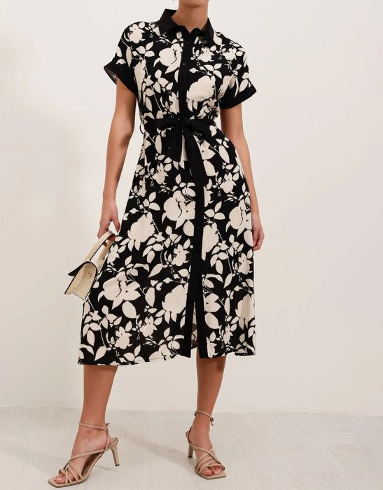 Rochii noi, cu eticheta