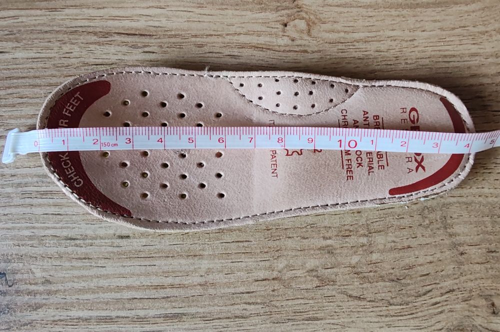 Adidași Geox mărimea  22