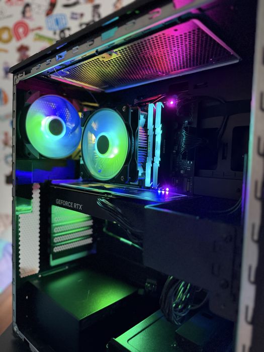 PC Gaming RTX 4070s i7 14700f 32gb