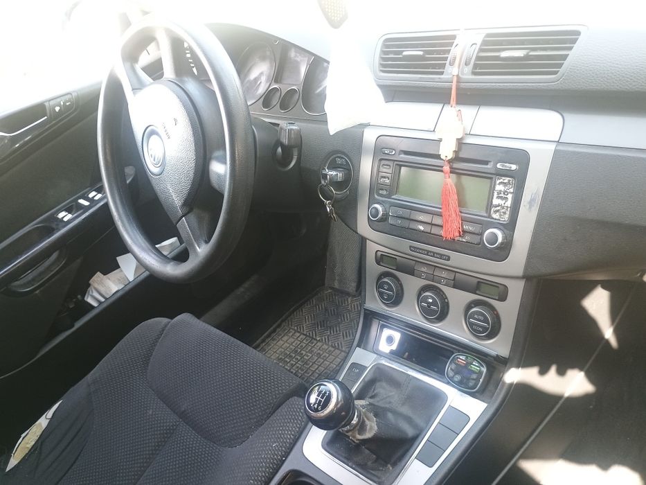 Vând vw pasat B6