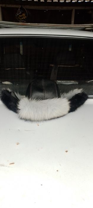 Продам шапку, Почти Новая.