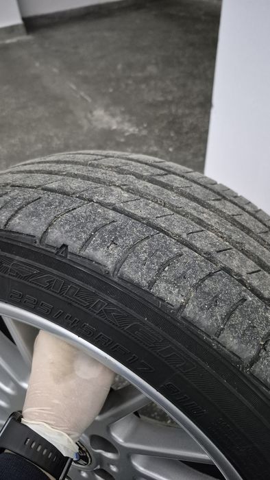 Vând set jante Bmw R17 style 32 225 45 r17