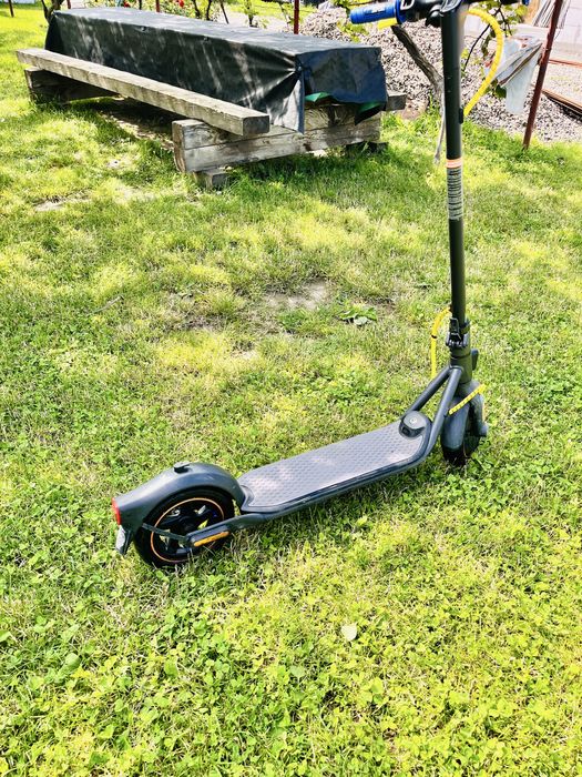 Vand trotineta electrica ninebot f40 e