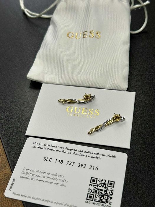 Дамски обеци Guess - нови