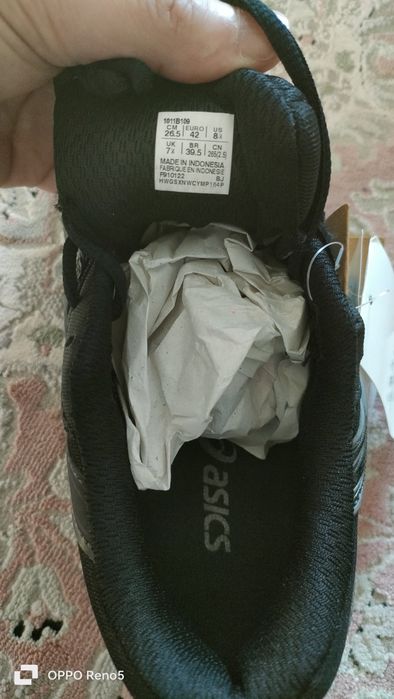 Продам красовка ASICS