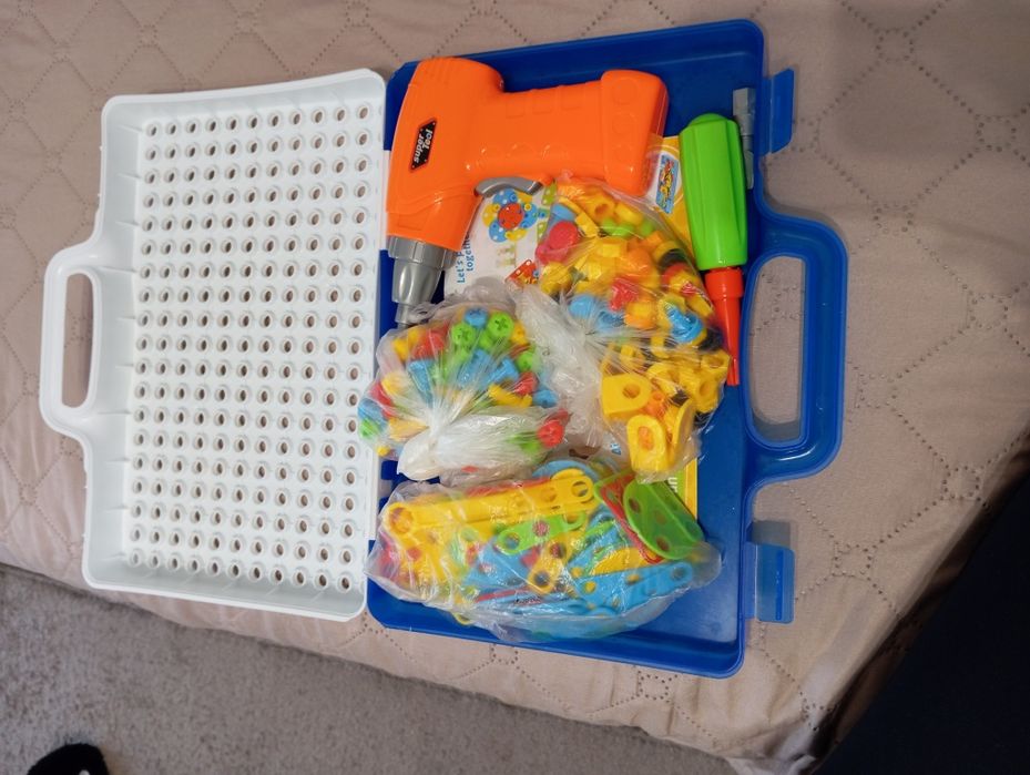 Забавна и креативна игра.