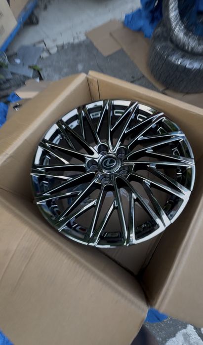 Диски R19 Lexus Toyota