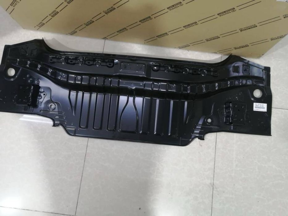 Фартук Камри 70/75  Задняя панель