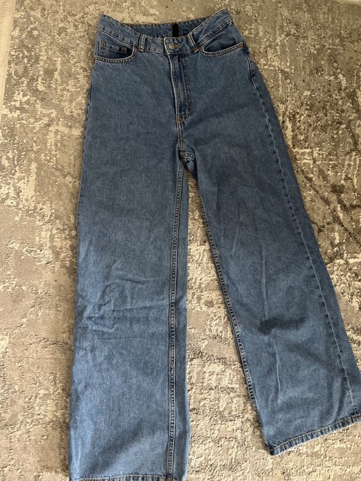 Дънки дамски почти нов