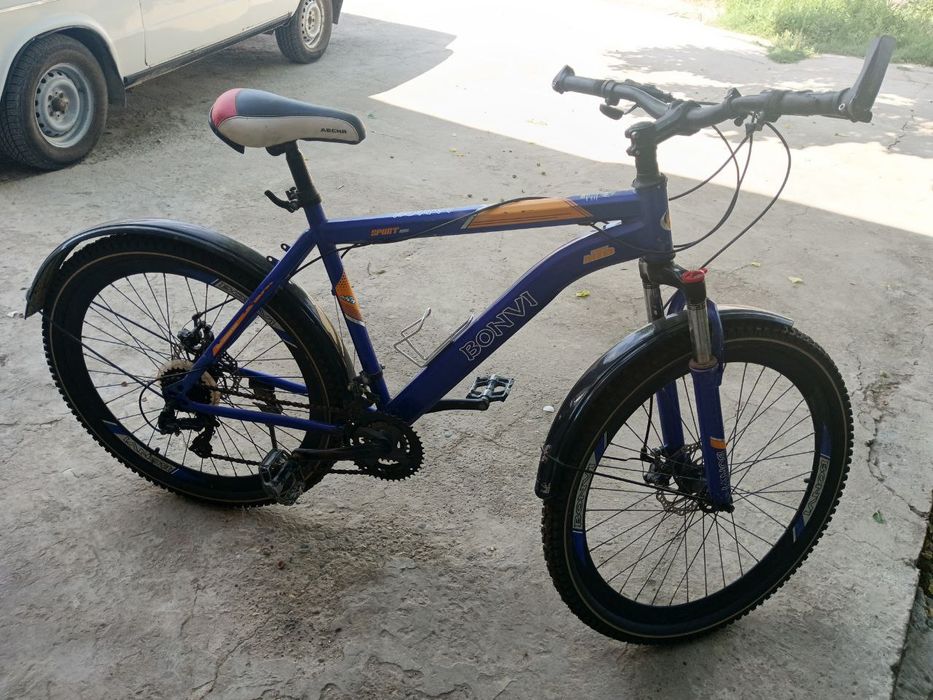 Velosipedlar sotiladi.