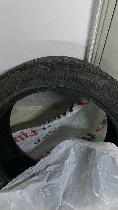 Шины Continental 235/45 R18V XL