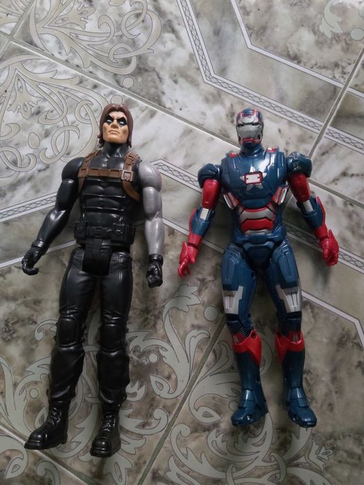 Играчки на Марвел (Marvel )