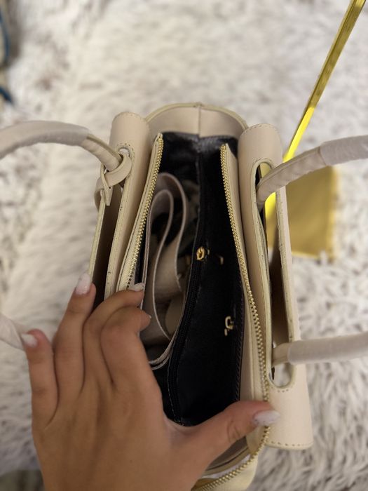 Geanta Prada Milano crem de dama