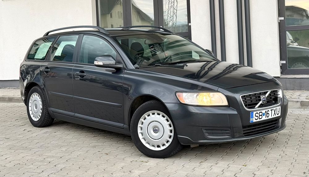 Volvo V50 D în stare impecabilă