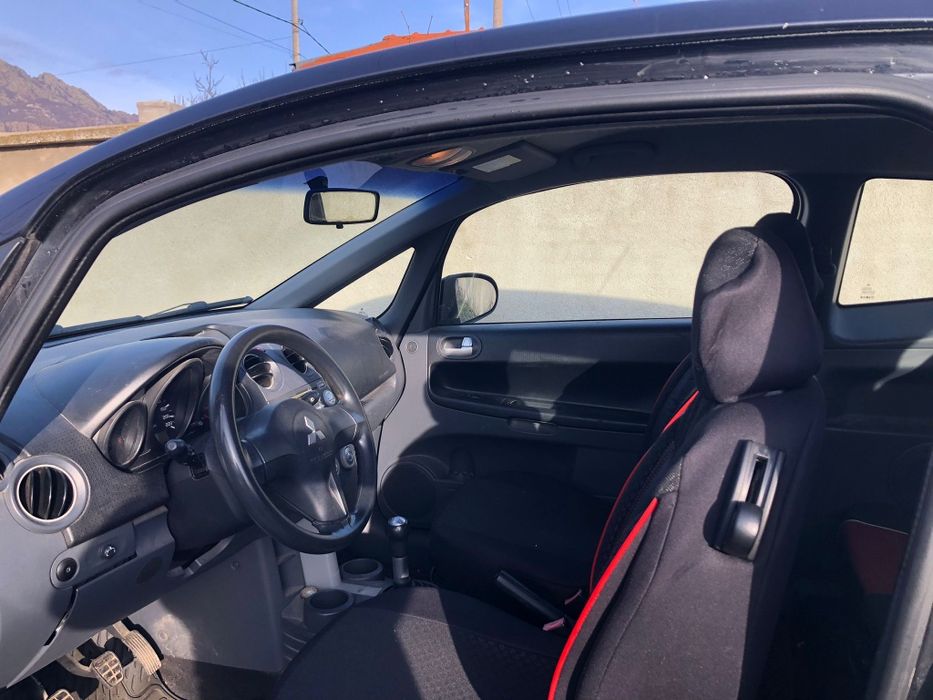 Лека кола Mitsubishi colt