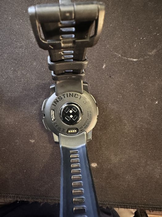 Спортен смарт масовник Garmin Instinct 3 amoled 45mm