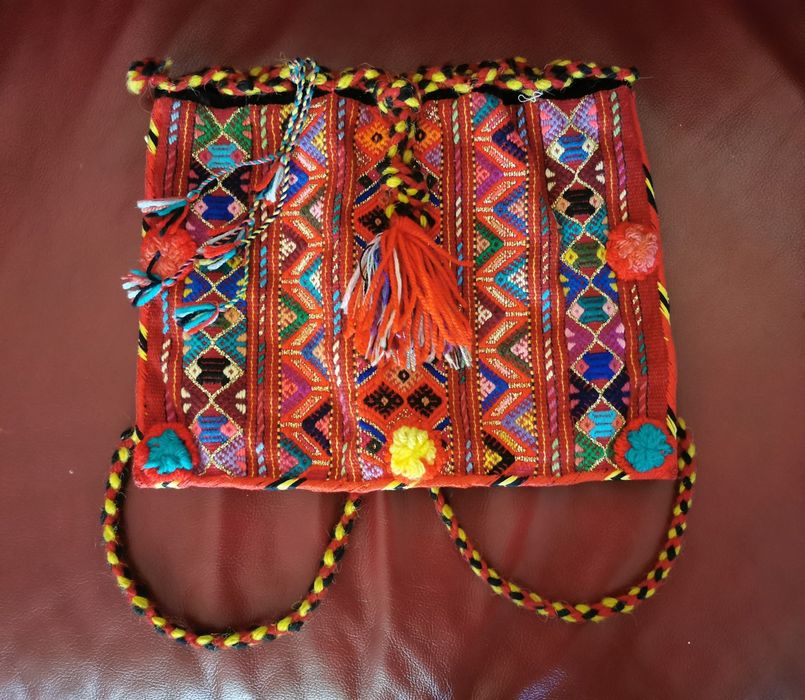 Автентична ръчно тъкана вълнена раница