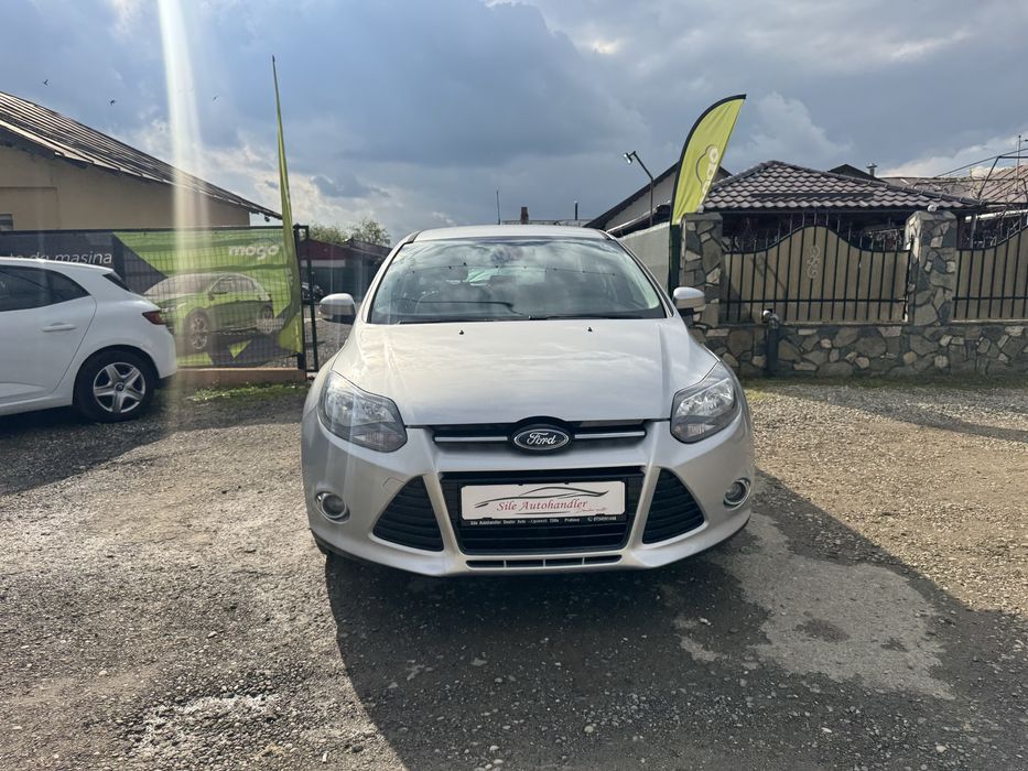 FORD Focus 2012 — imagine 5