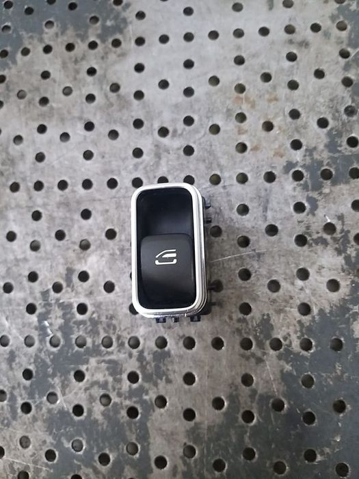 Buton geam electric dreapta spate mercedes b class w247 a1679050201