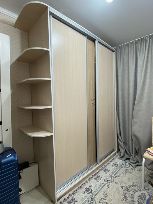 Продается шкаф купе